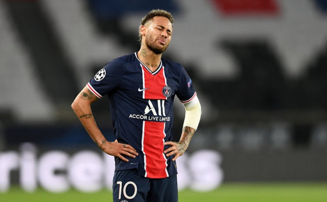 Neymar thất vọng vì trận thua Man City