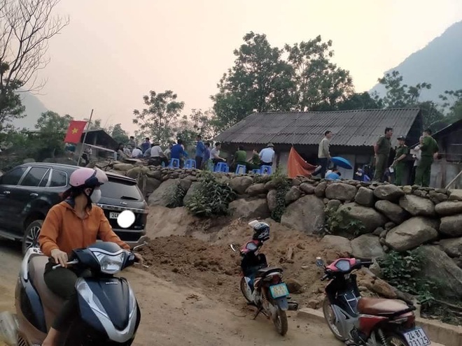 12 giờ truy bắt gã thợ khoan đá sát hại cụ bà, giấu xác dưới bể nước - Ảnh 1.