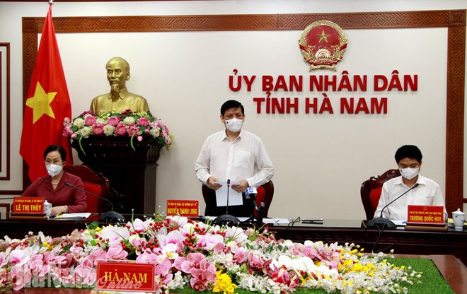 Tính đến sáng nay, Hà Nam đã có 7 ca mắc Covid-19, đóng cửa ngôi chùa lớn nhất thế giới - Ảnh 1.