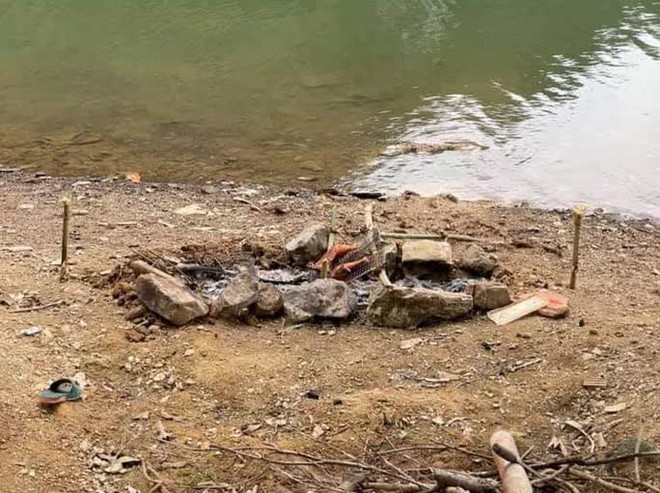 Đi picnic, nam sinh lớp 11 chết đuối ở hồ sông Mực - Ảnh 3.