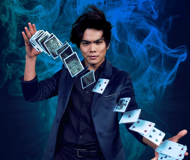 Thần bài Shin Lim tiết lộ cách đoán trúng phóc lá bài khán giả chọn, đơn giản không ngờ! - Ảnh 2.