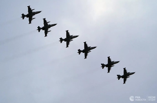 Quân đội Nga diễn tập cho Lễ duyệt binh Ngày Chiến thắng 2021 - Ảnh 16.