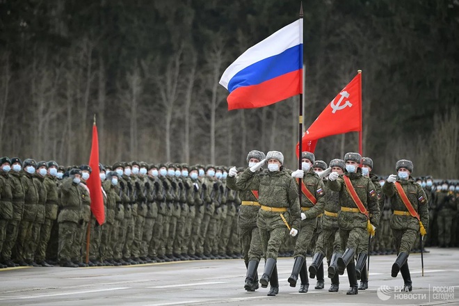 Quân đội Nga diễn tập cho Lễ duyệt binh Ngày Chiến thắng 2021 - Ảnh 9.