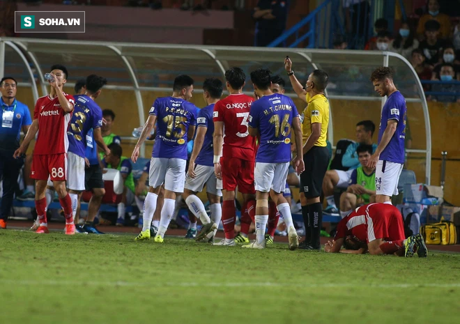Chuyên gia Vũ Mạnh Hải: Thành Lương, Tấn Tài và Quang Hải đã gánh cả đội Hà Nội FC - Ảnh 2. Chuyên gia Vũ Mạnh Hải: Thành Lương, Tấn Tài và Quang Hải đã gánh cả đội Hà Nội FC - Ảnh 2.