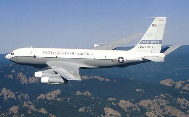 Không quân Mỹ đã quyết định cho “nghỉ hưu” chiếc máy bay OC-135 Open Skies - trước đó thực hiện các chuyến bay giám sát trong khuôn khổ Hiệp ước Bầu trời Mở. Ảnh: US Air Force