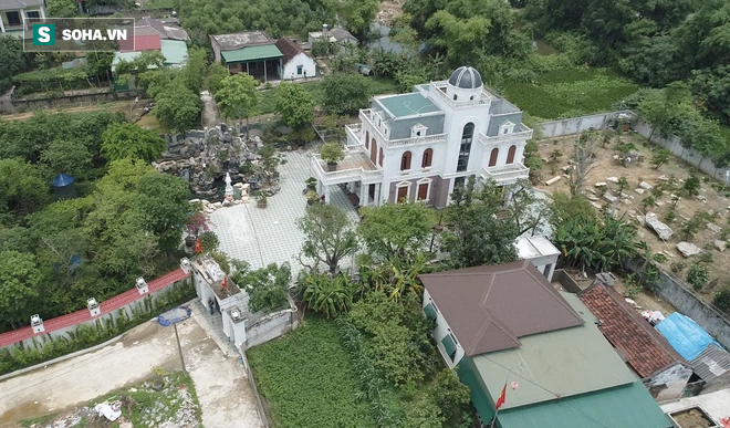 Đại tá công an kể lại nhiều giờ cân não trong căn biệt thự, thuyết phục hung thủ buông súng trong vụ 2 người  bị bắn chết - Ảnh 8.