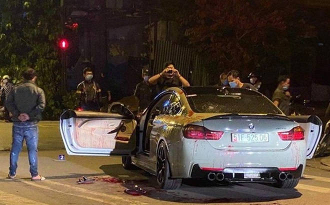 Hiện trường vụ hỗn chiến khiến 2 người đi BMW bị thương.