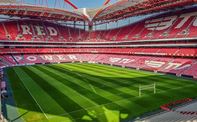Sân Da Luz ở Lisbon - Bồ Đào Nha có khả năng được đăng cai trận chung kết Champions League Ảnh: UEFA