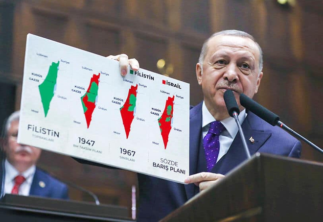 Phải dạy cho Israel một bài học: TT Erdogan gọi điện ngay cho TT Putin, làm lộ luôn toan tính thật? - Ảnh 2. Phải dạy cho Israel một bài học: TT Erdogan gọi điện ngay cho TT Putin, làm lộ luôn toan tính thật? - Ảnh 2.