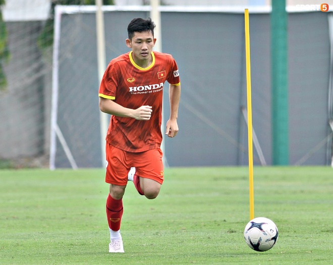 Sao trẻ từng khiến V.League phát cuồng của U22 Việt Nam được chú ý đặc biệt - Ảnh 4.