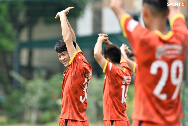 Sao trẻ từng khiến V.League phát cuồng của U22 Việt Nam được chú ý đặc biệt - Ảnh 6.