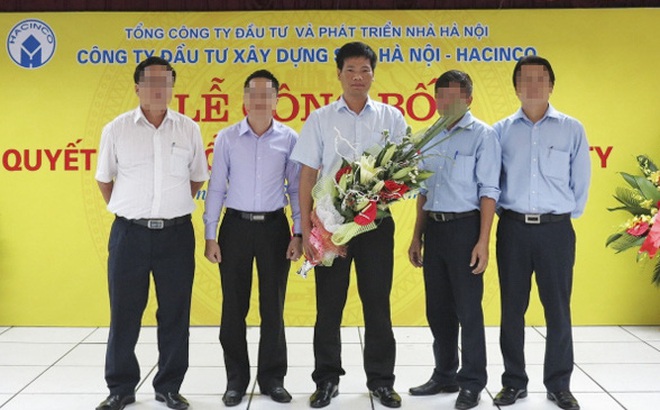 Ông Nguyễn Văn Thanh, Giám đốc Công ty Đầu tư Xây dựng số 2 Hà Nội (đứng giữa).