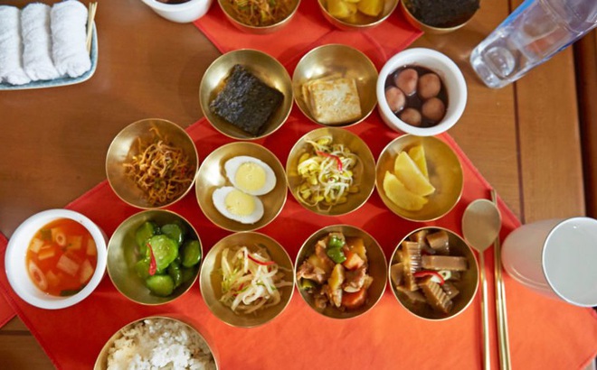 Bữa ăn của người Triều Tiên. Ảnh chụp từ năm 2015.