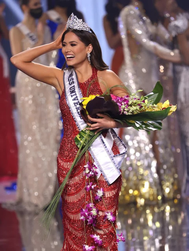 Trả lời câu hỏi về Covid-19, người đẹp Mexico đăng quang Hoa hậu Hoàn vũ 2020, Khánh Vân dừng chân ở Top 21 - Ảnh 3.