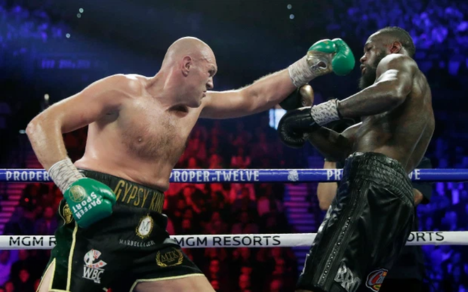 Tyson Fury bị buộc thượng đài cùng Deontay Wilder, kèo so tài cùng Anthony Joshua đứng trước nguy cơ bị hủy - Ảnh 1.