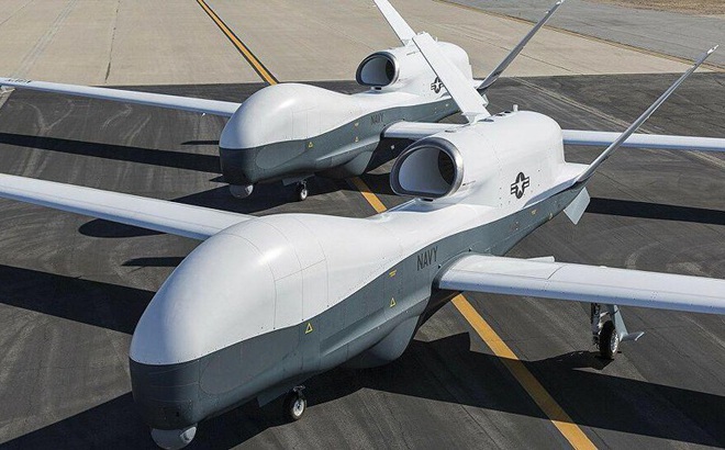 Máy bay không người lái (UAV) MQ-4C Triton của Mỹ. Ảnh: Reuters.