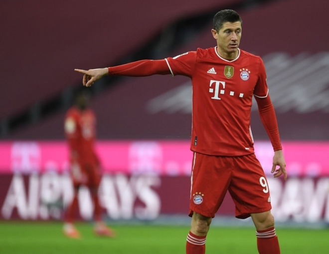 Bayern bất ngờ rao bán tiền đạo Lewandowski - Ảnh 1.