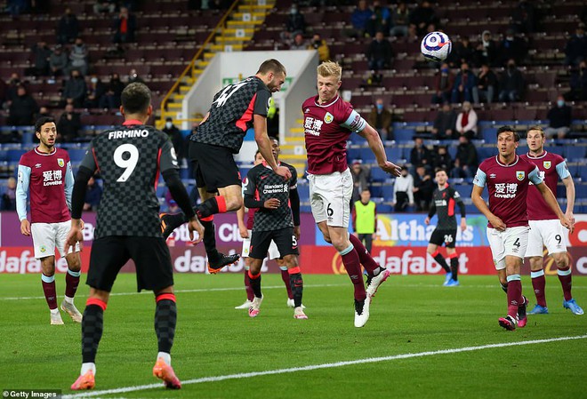 Burnley 0-3 Liverpool: Thẳng tiến vào top 4 - Ảnh 2.