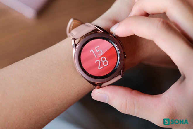 Nếu không dùng iPhone thì đâu là chiếc smartwatch đáng mua nhất cho bạn? - Ảnh 4. Nếu không dùng iPhone thì đâu là chiếc smartwatch đáng mua nhất cho bạn? - Ảnh 4.