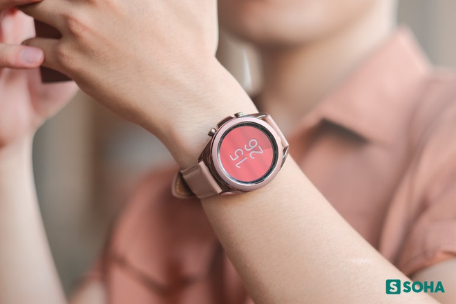 Nếu không dùng iPhone thì đâu là chiếc smartwatch đáng mua nhất cho bạn? - Ảnh 3. Nếu không dùng iPhone thì đâu là chiếc smartwatch đáng mua nhất cho bạn? - Ảnh 3.
