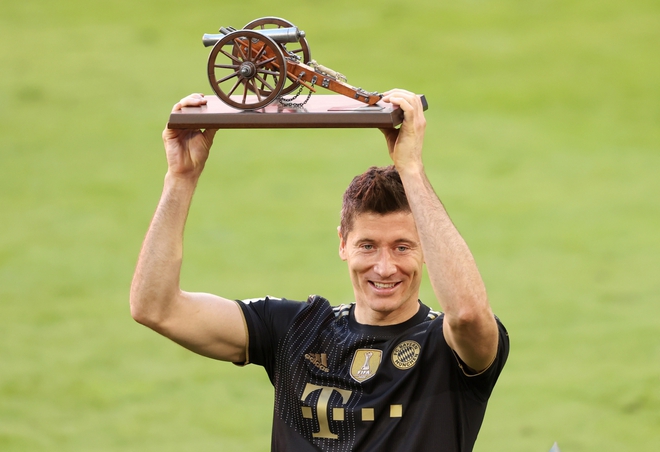 Lewandowski sắp sở hữu Chiếc giày vàng châu Âu đầu tiên trong sự nghiệp - Ảnh 1.