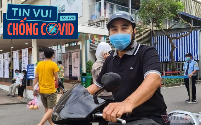Quyền Linh đi xe máy đến bệnh viện Chợ Rẫy trao tặng 2 tỷ đồng chống dịch