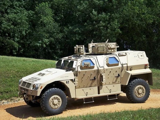 Những chiếc xe bọc thép địa hình Mỹ sẵn sàng thay thế ‘quái thú’ Humvee - Ảnh 2.