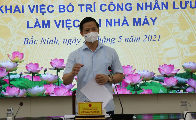  Bắc Ninh: Đề xuất đưa công nhân vào ăn, ở, làm việc trong nhà máy ít nhất 15 ngày, không đi ra ngoài - Ảnh 2.