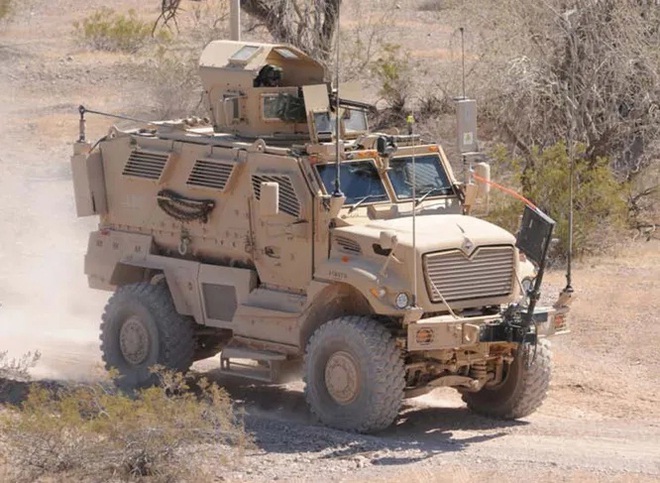 Những chiếc xe bọc thép địa hình Mỹ sẵn sàng thay thế ‘quái thú’ Humvee - Ảnh 7.
