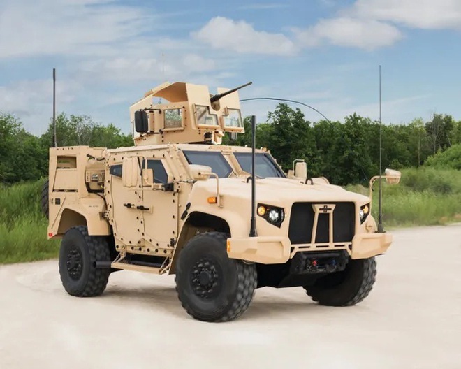 Những chiếc xe bọc thép địa hình Mỹ sẵn sàng thay thế ‘quái thú’ Humvee - Ảnh 8.