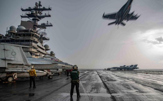 Tàu sân bay USS Ronald Reagan ở Biển Đông năm 2020. Ảnh: Hải quân Mỹ