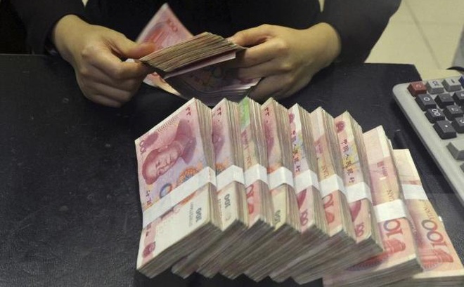 Một công ty hỗ trợ tài chính nhận án phạt từ ngân hàng trung ương Trung Quốc vì mô tả nữ khách hàng là gái mại dâm. Ảnh minh họa: Reuters