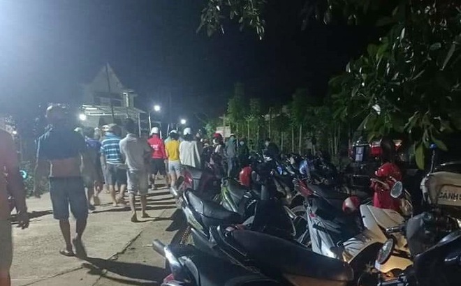 Thiếu nữ 17 tuổi nghi nhảy cầu tự tử sau khi mượn xe máy của mẹ đi công việc