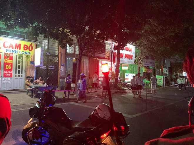 Công an Bình Dương thông tin hình ảnh đối tượng đâm chết bác sĩ nha khoa - Ảnh 1.