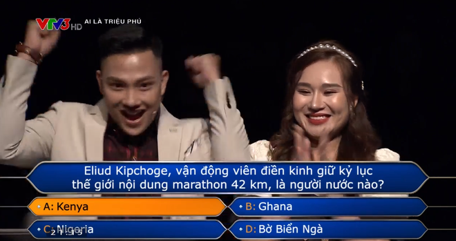 Dùng chiến thuật cãi vợ, người đàn ông giật giải khủng ở Ai là triệu phú - Ảnh 4. Dùng chiến thuật cãi vợ, người đàn ông giật giải khủng ở Ai là triệu phú - Ảnh 4.