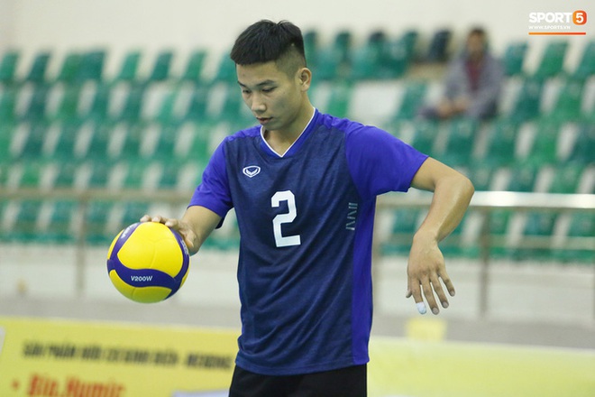 Tuyển bóng chuyền nam hội quân, quyết giành HCV SEA Games 2021 - Ảnh 2.