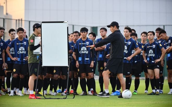 Tuyển Thái Lan liên tiếp nhận hung tin, đối diện nguy cơ sụp đổ ở vòng loại World Cup