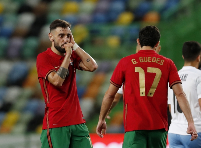Bruno Fernandes và Ronaldo tỏa sáng, Bồ Đào Nha thắng đậm Israel - Ảnh 2.