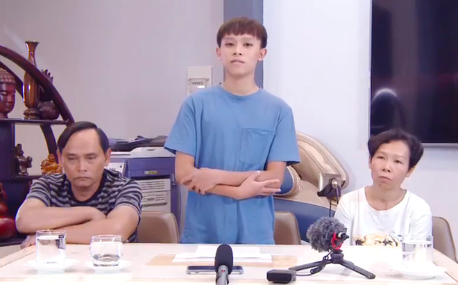 Nội dung tin nhắn Hồ Văn Cường nói xấu Phi Nhung khiến cả bố mẹ ruột phải xin lỗi