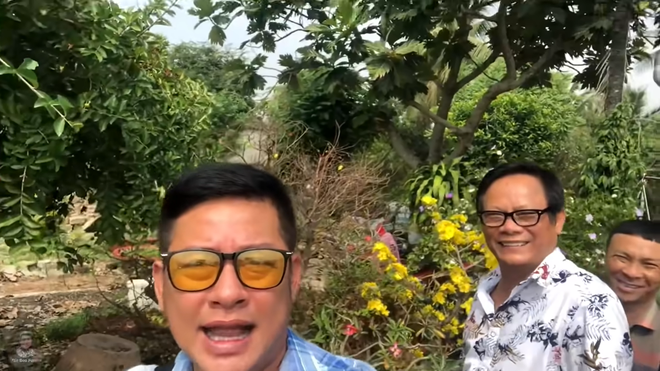 Lộ diện biệt thự rộng 2 héc ta không thiếu thứ gì của nghệ sĩ Tấn Hoàng - Ảnh 3. Lộ diện biệt thự rộng 2 héc ta không thiếu thứ gì của nghệ sĩ Tấn Hoàng - Ảnh 3.