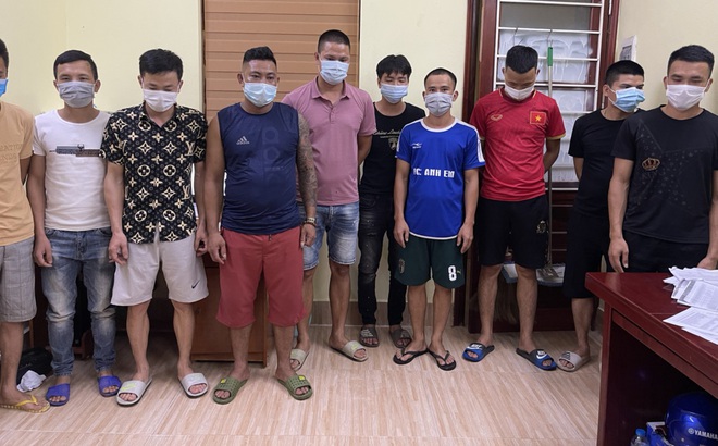 Bắc Giang: 10 thanh niên tụ tập đánh bạc bị đề nghị xử phạt 150 triệu đồng