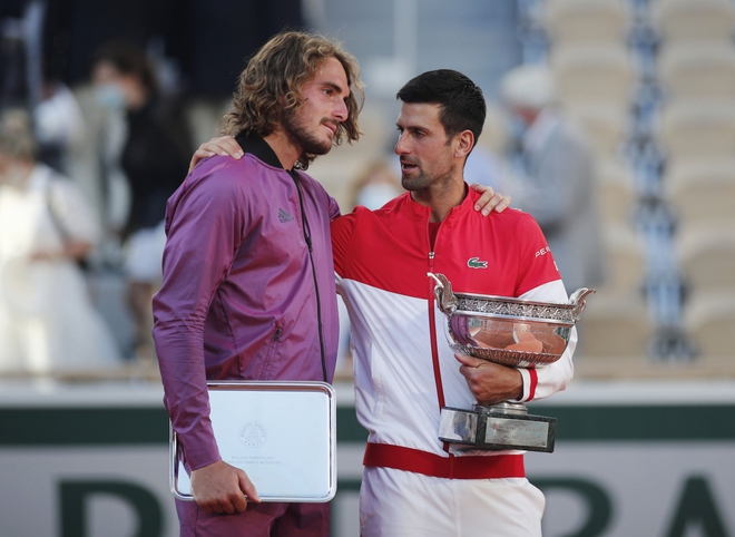 Ngược dòng hạ Tsitsipas, Djokovic vô địch Roland Garros với hàng loạt kỷ lục - Ảnh 2.