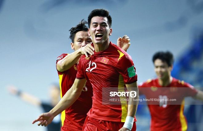 Vòng loại World Cup 2022: Cơ hội để ĐT Việt Nam đi tiếp nếu thua UAE - Ảnh 1.