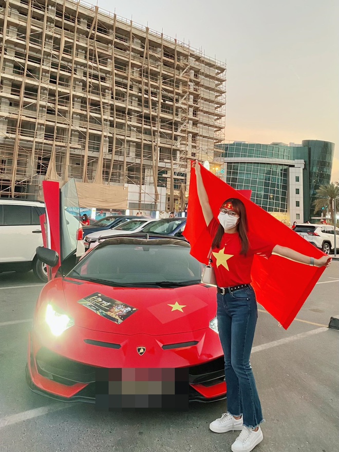 Cô gái tiết lộ chuyện mua vé thần tốc để vào sân xem Việt Nam - UAE: Giá vé khiến nhiều người bất ngờ - Ảnh 3.
