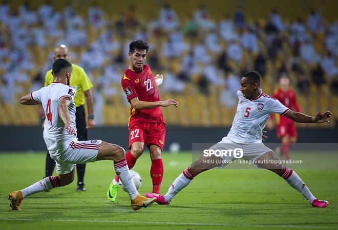 Tiến Linh san bằng thành tích của cựu danh thủ Nguyễn Hồng Sơn tại Vòng loại World Cup - Ảnh 1.