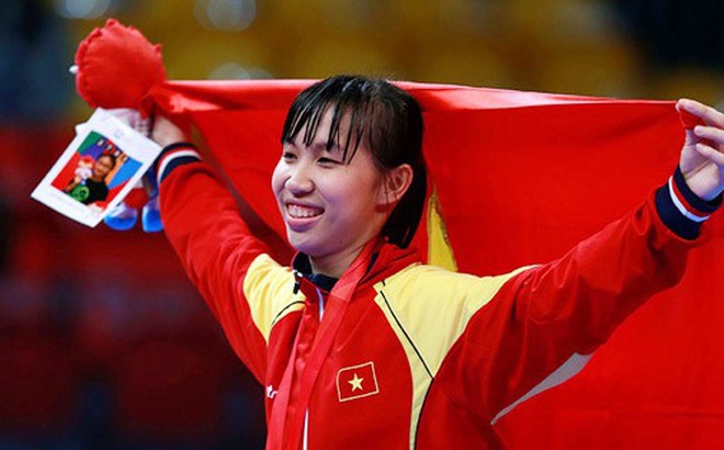 Võ sĩ Trương Thị Kim Tuyền giành HCV hạng cân dưới 49kg nữ châu Á.