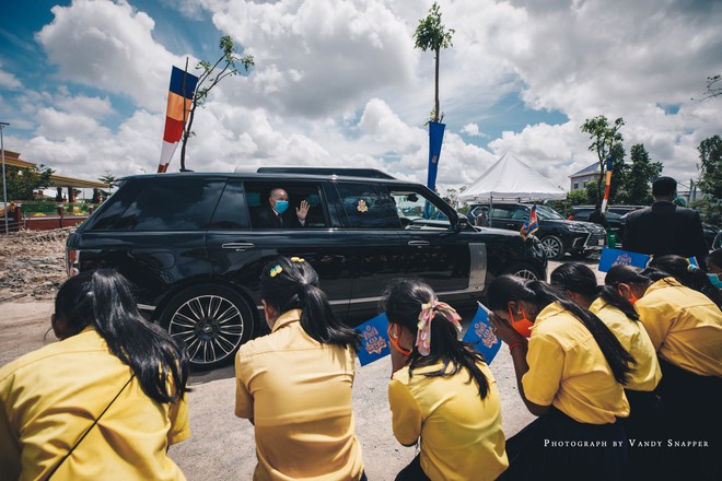 Chiếc Range Rover của Quốc Vương Campuchia – limo sang trọng chống đạn, chống lựu đạn - Ảnh 5.