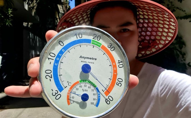 Nhiệt độ bề mặt ngoài trời có lúc lên tới 60 độ C ở Hà Nội, nắng nóng gay gắt khi nào chấm dứt?