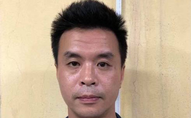Hà Nội: Bị truy nã vì mang tủ thờ của gia đình đi bán