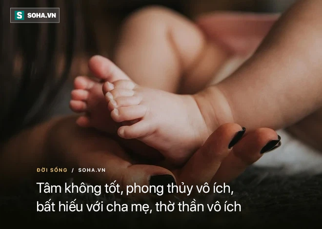 Bị con trai đuổi ra khỏi nhà, nửa tháng sau, cha già chết gục bên đường, thứ tìm được trong túi áo khiến bao người cay mắt - Ảnh 4.